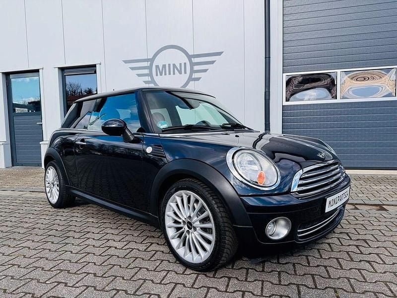 Gebraucht Mini ONE 95 PS (69 kW) 2008 Schwarz Kleinwagen