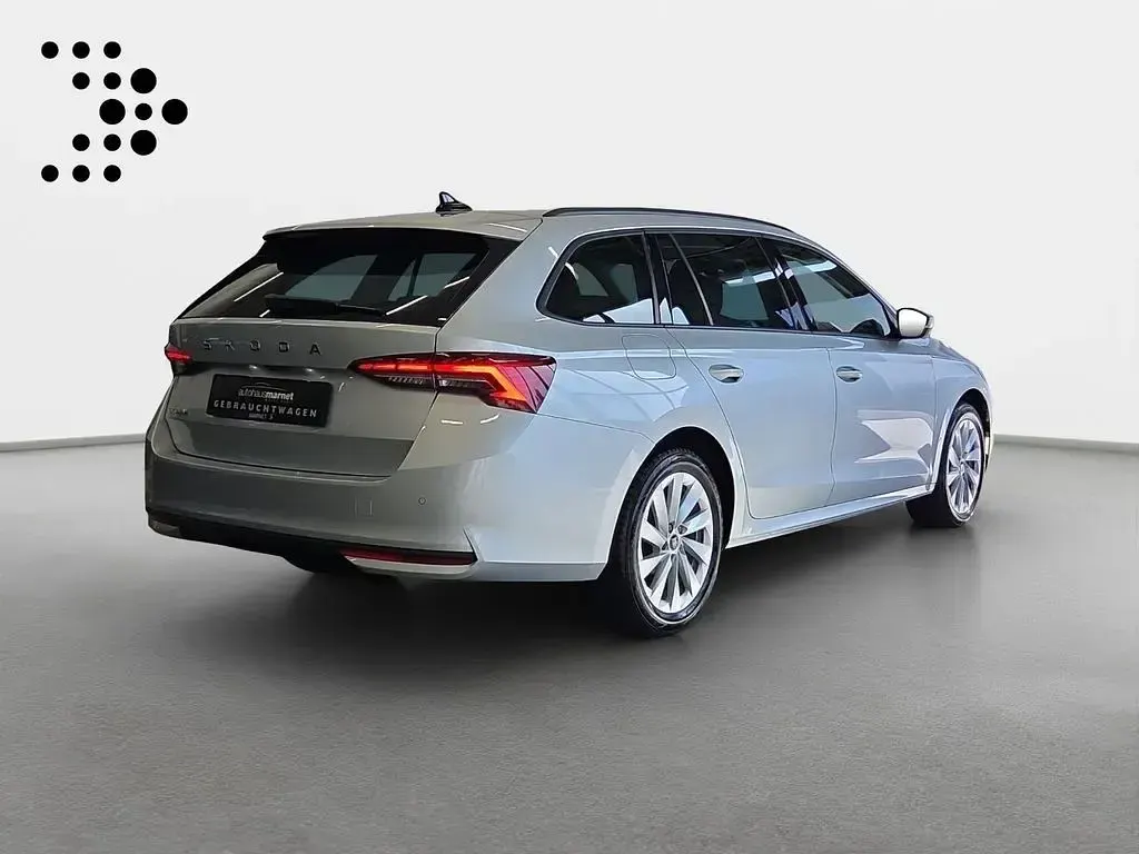 Gebraucht Skoda Octavia Selection 150 PS (110 kW) 2025 Brillantsilber metallic Kombi