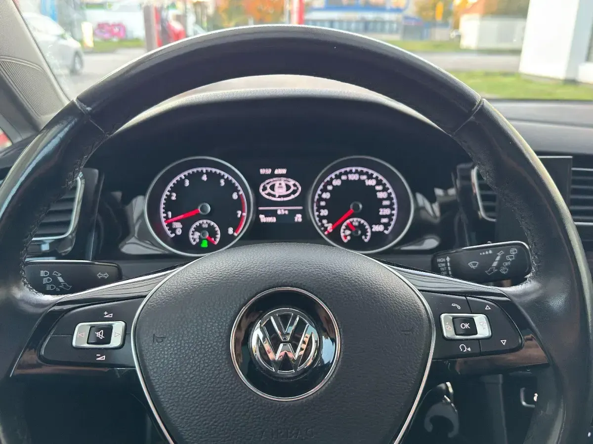 Gebraucht VW Golf VII Join 110 PS (80 kW) 2018 Blau Kombi