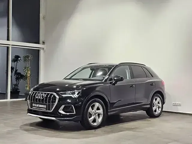 Gebraucht Audi Q3 Sport 150 PS (110 kW) 2024 Mythosschwarz metall (metallic) SUV