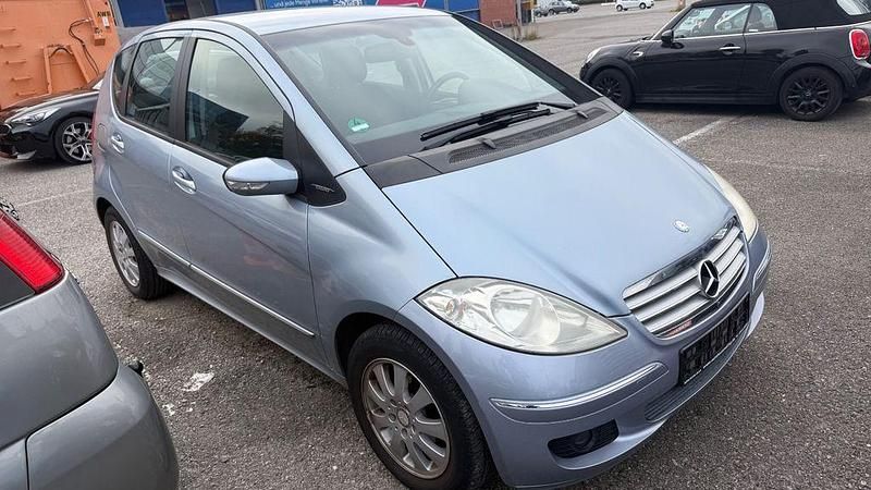 Blau Gebraucht 2007 Mercedes A170 Limousine | 5.999 € (Fairer Preis) - Bild 1/4