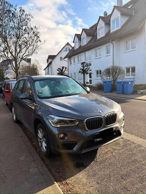 Gebraucht BMW X1 150 PS (110 kW) 2019 Grau SUV