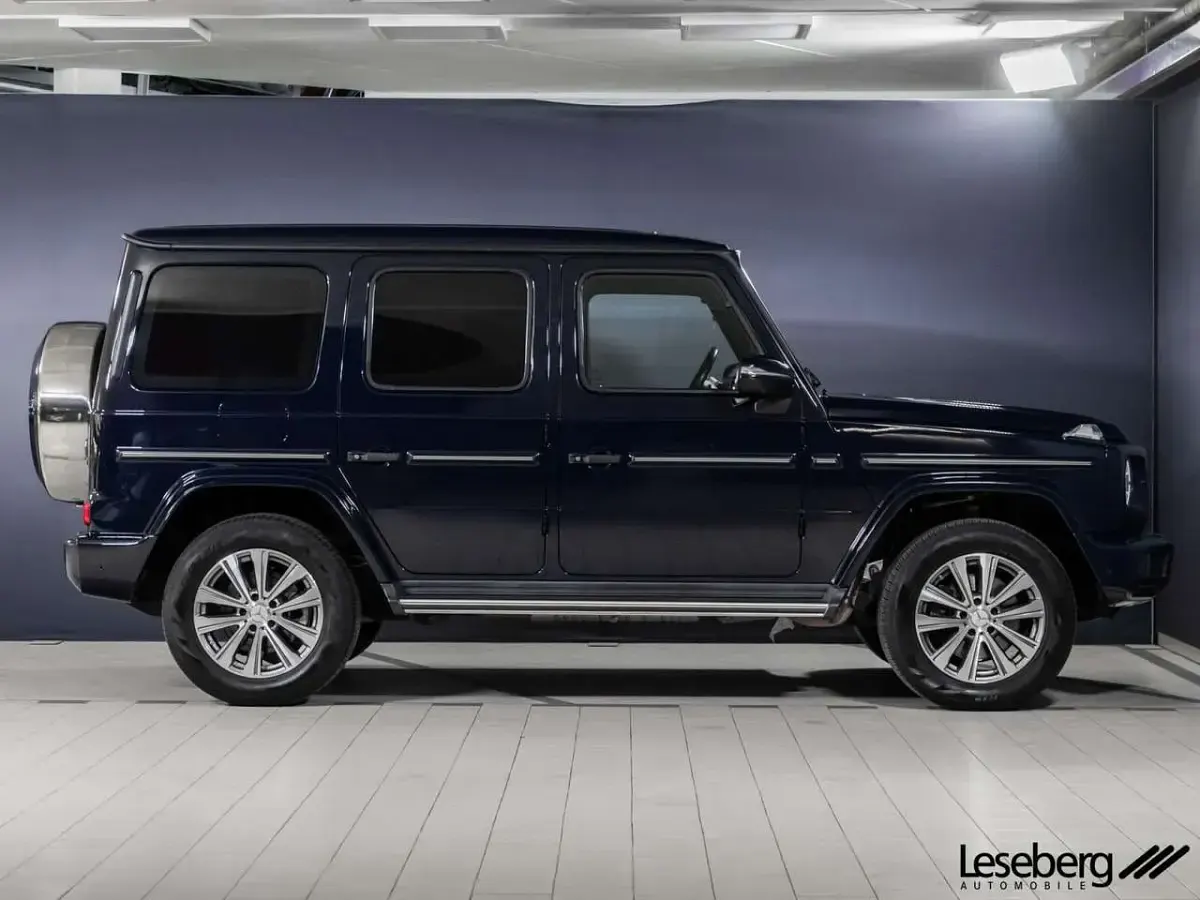 Gebraucht Mercedes G400 330 PS (242 kW) 2021 G manufaktur dunkelblau SUV