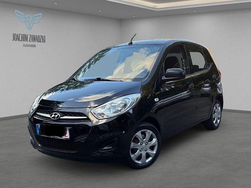 Schwarz Gebraucht 2013 Hyundai i10 Edition Kleinwagen | 3.999 € (Etwas zu teuer) - Bild 1/4
