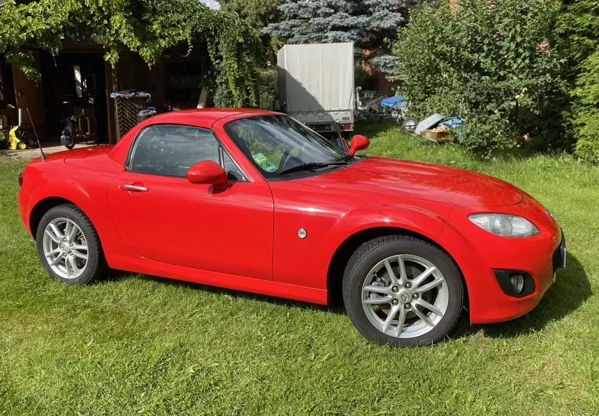 Gebraucht Mazda MX5 126 PS (92 kW) 2010 Rot Cabrio