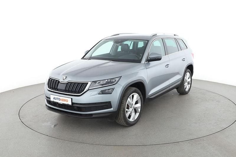 Grau Gebraucht 2019 Skoda Kodiaq Style SUV | 30.160 € (Fairer Preis) - Bild 1/3