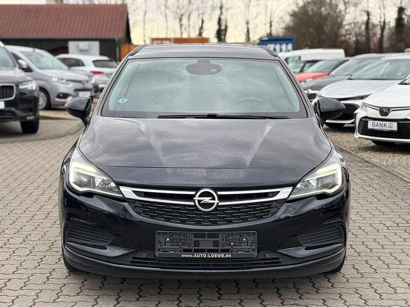 Gebraucht Opel Astra Edition 136 PS (100 kW) 2018 Blau Kombi