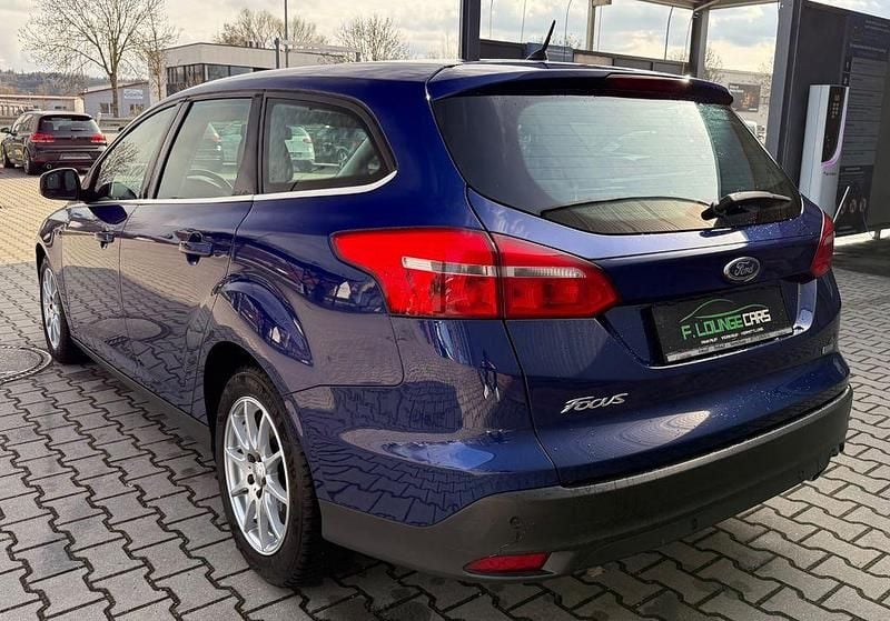 Gebraucht Ford Focus Titanium 150 PS (110 kW) 2016 Blau Limousine