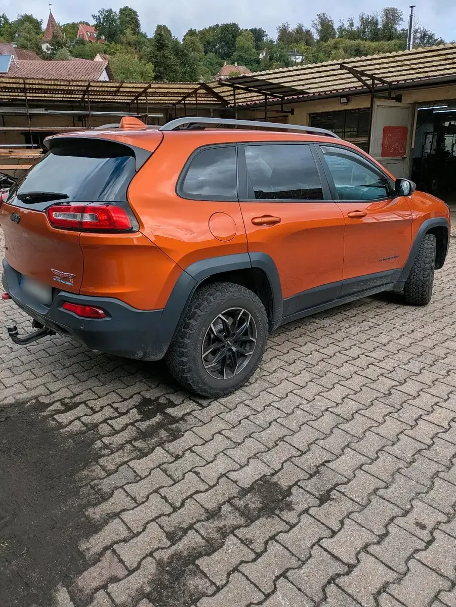 Gebraucht Jeep Cherokee Trailhawk 272 PS (200 kW) 2015 Orange SUV