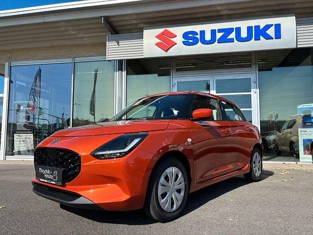 Neu Suzuki Swift Club 83 PS (61 kW) 2025 Orange Kleinwagen