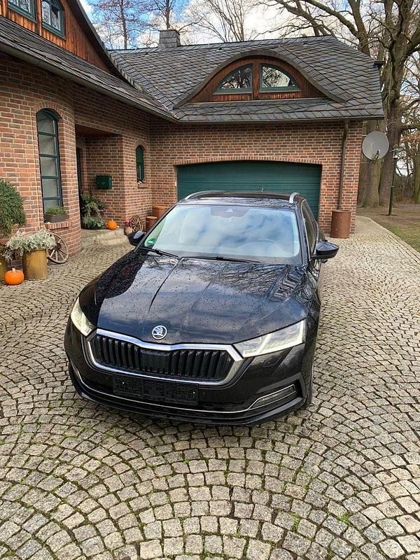 Gebraucht Skoda Octavia Style 150 PS (110 kW) 2022 Schwarz Kombi
