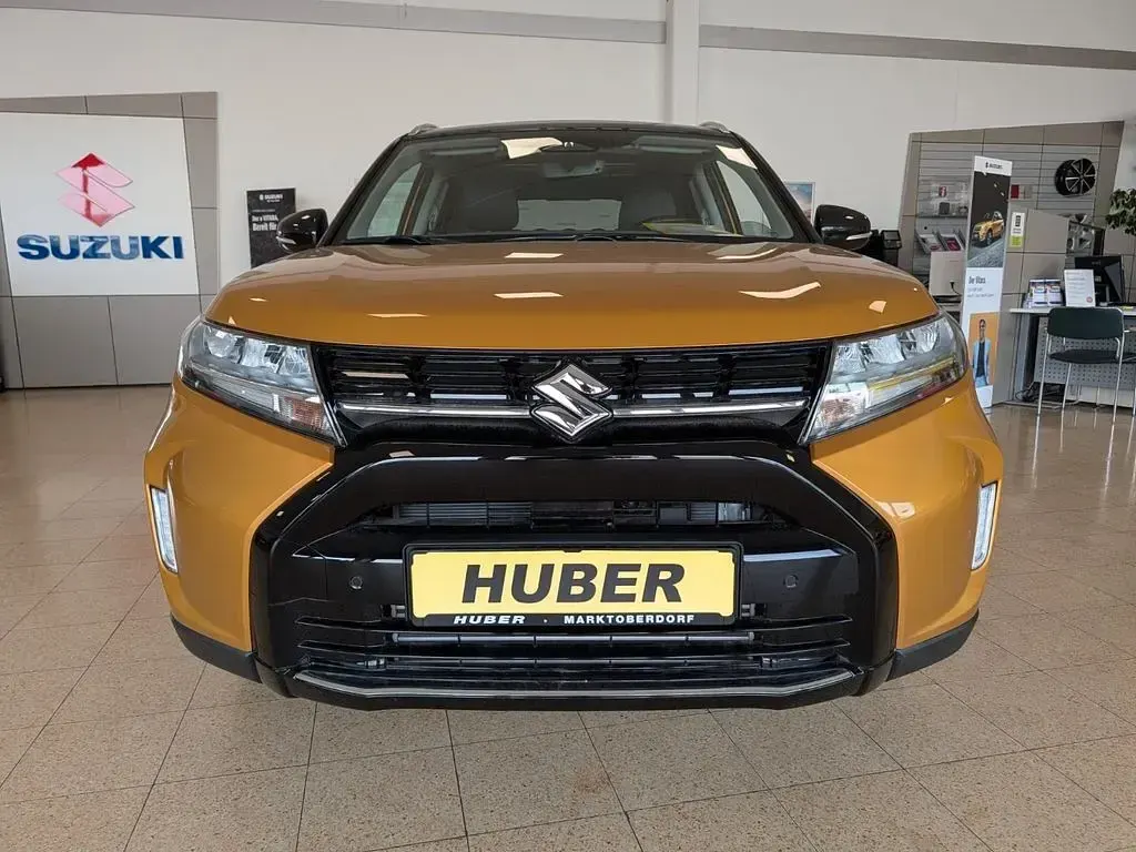 Gebraucht Suzuki Vitara Comfort+ 140 PS (102 kW) 2020 Gelb SUV