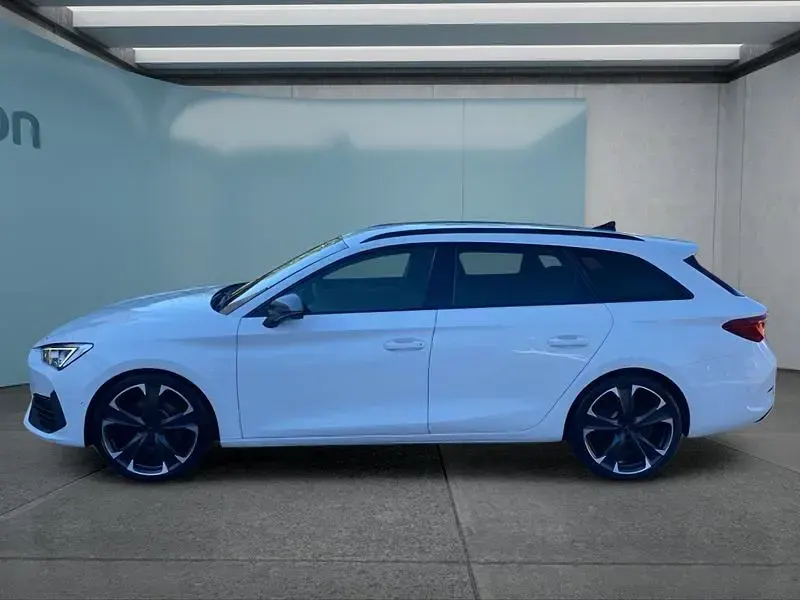 Gebraucht Cupra Leon VZ 245 PS (180 kW) 2024 Weiß Kombi