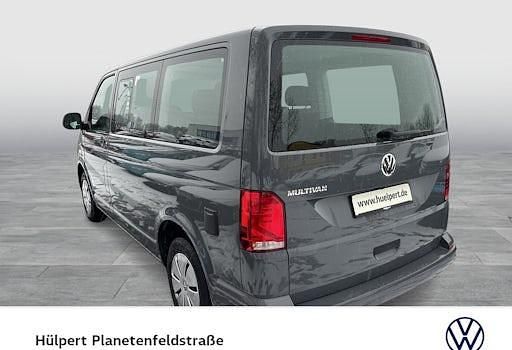 Gebraucht VW Multivan Family 150 PS (110 kW) 2021 Grau Van