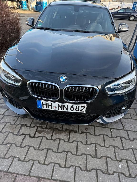 Gebraucht BMW 118 M Sport 136 PS (100 kW) 2017 Schwarz Kleinwagen