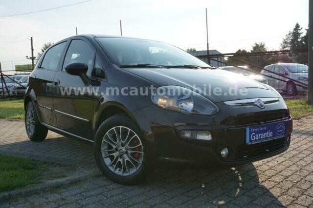 Gebraucht Fiat Punto Evo 78 PS (57 kW) 2011 Andere farbe metallic Kleinwagen