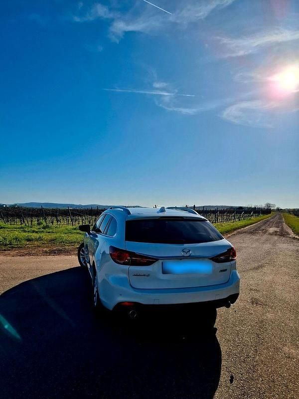 Gebraucht Mazda 6 Exclusive 150 PS (110 kW) 2015 Weiß Kombi