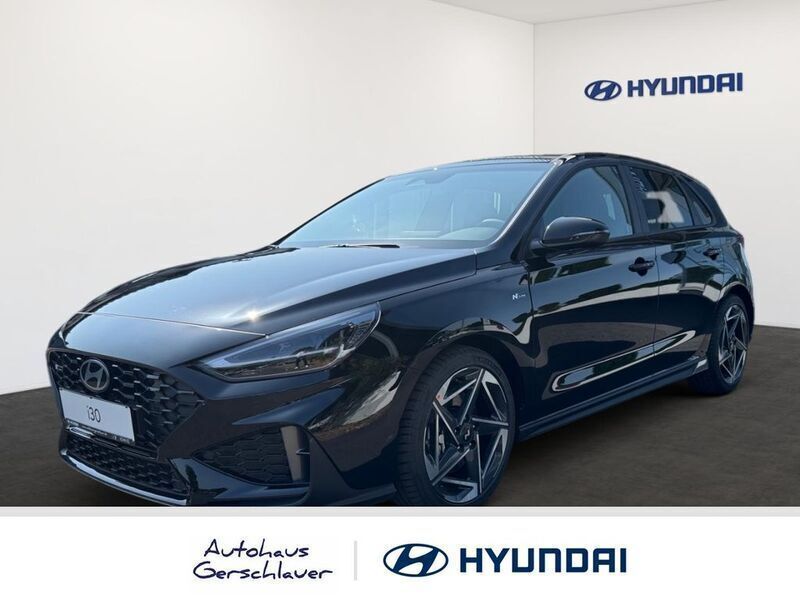 Schwarz Neu 2025 Hyundai i30 N Line Limousine | 31.265 € (Etwas zu teuer) - Bild 1/4