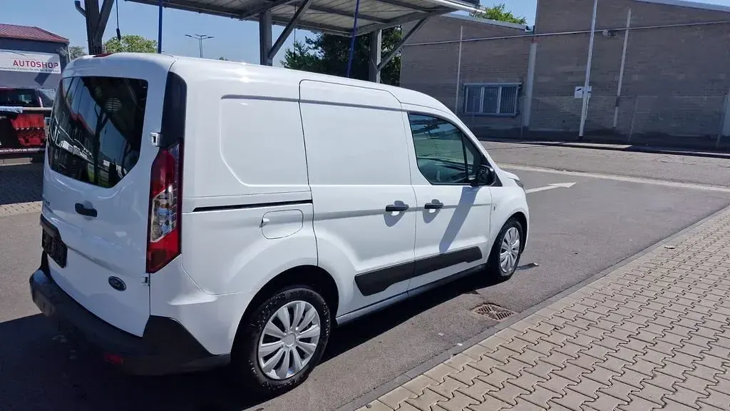 Gebraucht Ford Transit Connect 120 PS (88 kW) 2021 Weiß Van / Kleinbus