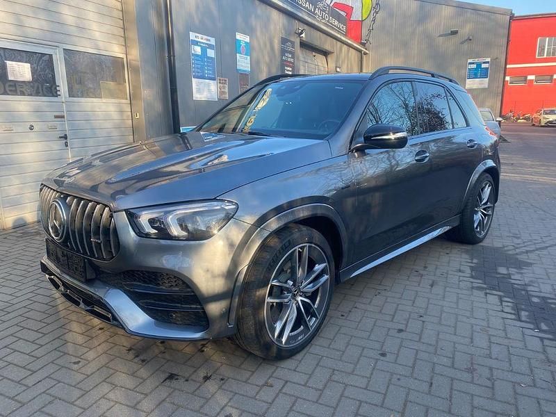 Grau Gebraucht 2021 Mercedes GLE350 AMG line SUV | 49.500 € (Guter Preis) - Bild 1/4