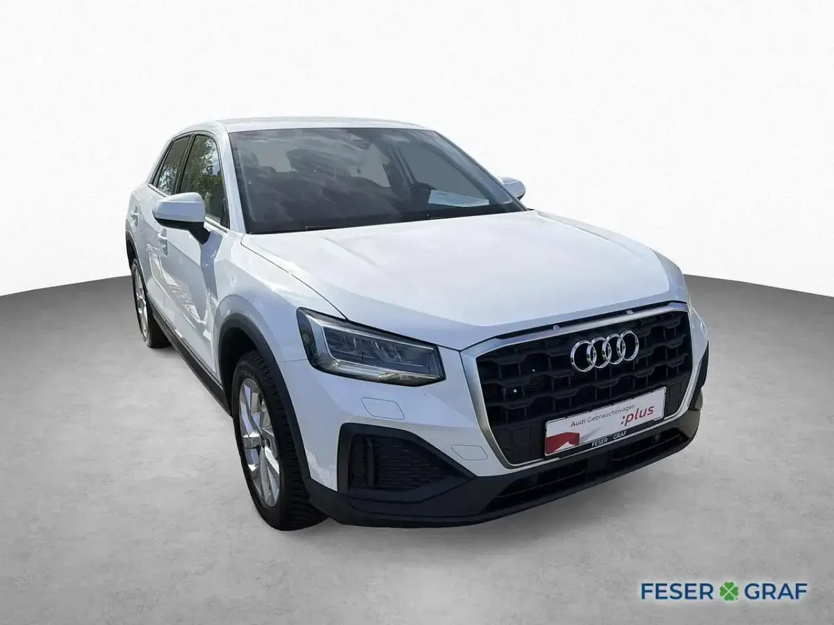 Gebraucht Audi Q2 Comfort 150 PS (110 kW) 2025 Arkonaweiß SUV