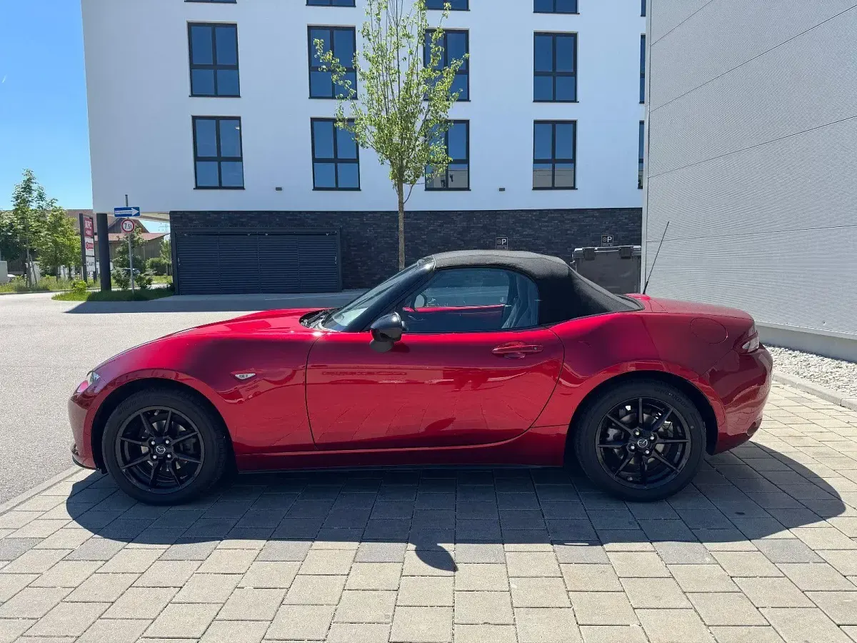 Gebraucht Mazda MX5 Selection 132 PS (97 kW) 2019 Rot Cabrio