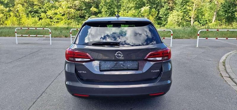 Gebraucht Opel Astra Dynamic 125 PS (91 kW) 2016 Grau Kombi