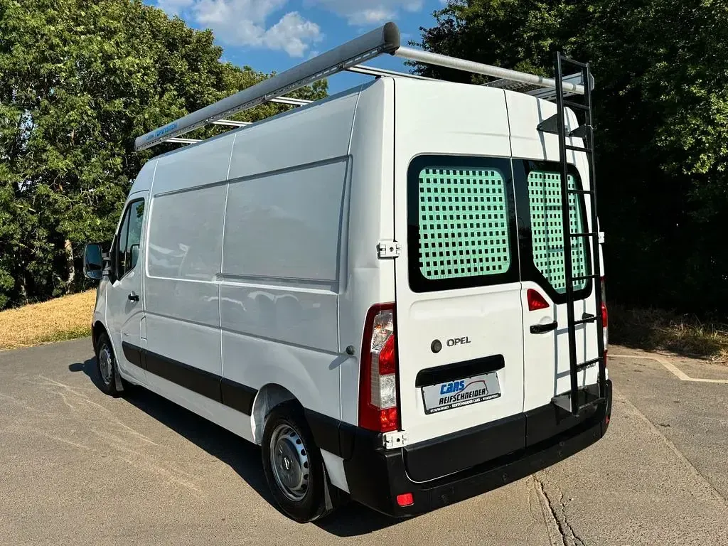 Gebraucht Opel Movano 145 PS (106 kW) 2011 Weiß Van / Kleinbus