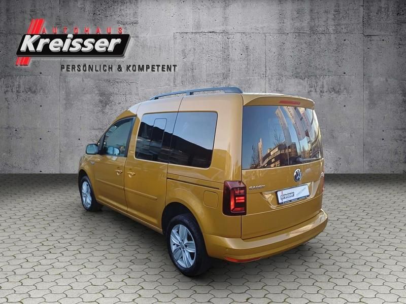 Gebraucht VW Caddy Comfortline 122 PS (89 kW) 2016 Gelb Van / Kleinbus