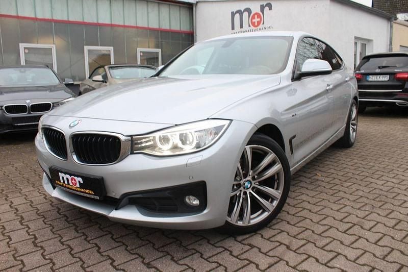 Silber Gebraucht 2015 BMW 318 Gran Turismo Sport Line Limousine | 9.900 € (Guter Preis) - Bild 1/4