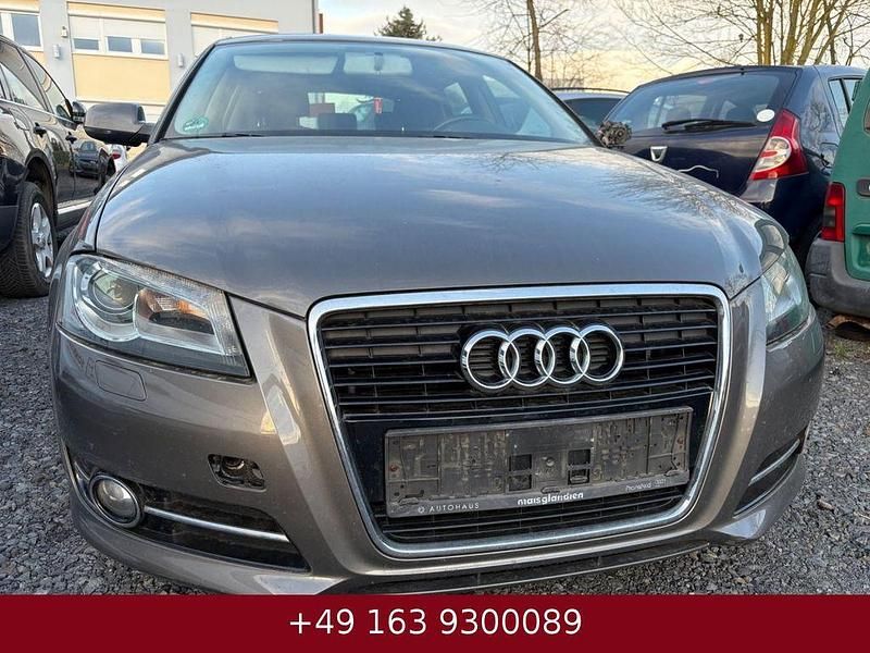 Gebraucht Audi A3 Ambiente 170 PS (125 kW) 2012 Braun Kleinwagen
