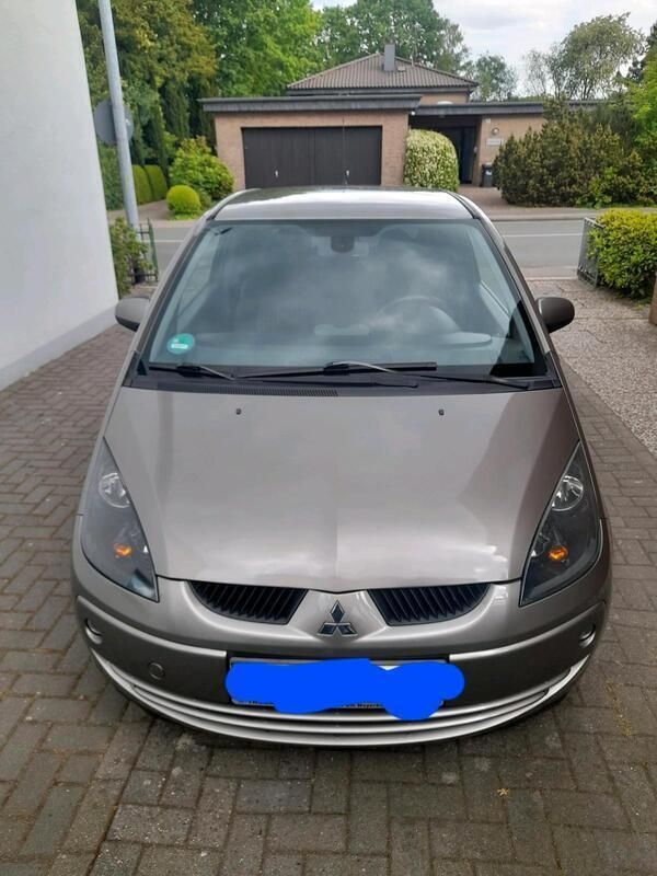 Grau Gebraucht 2008 Mitsubishi Colt Kleinwagen | 2.500 € (Fairer Preis) - Bild 1/4