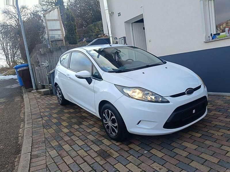 Gebraucht Ford Fiesta 75 PS (55 kW) 2009 Weiß Kleinwagen