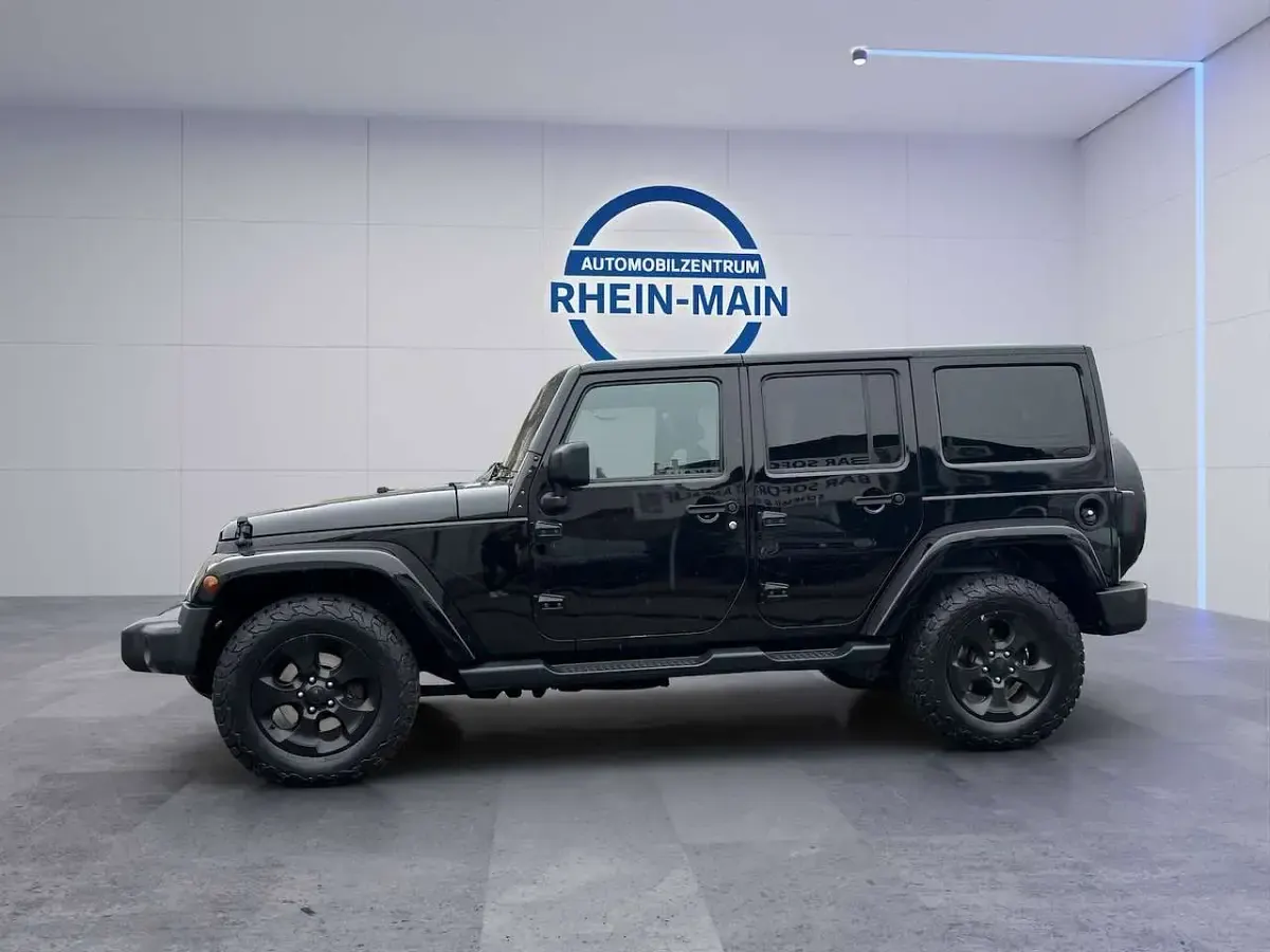 Gebraucht Jeep Wrangler Sahara 200 PS (147 kW) 2016 Schwarz SUV