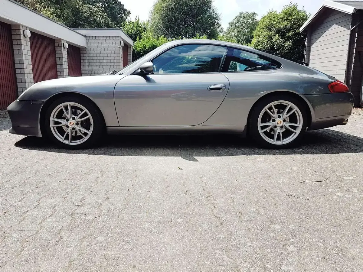 Gebraucht Porsche 911 Carrera 300 PS (220 kW) 2001 Silber Coupé