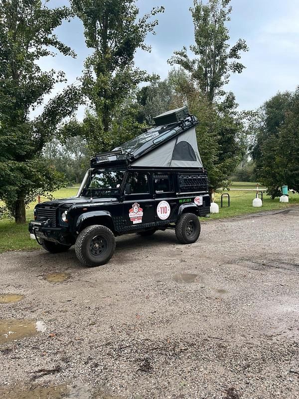 Gebraucht Land Rover Defender 112 PS (82 kW) 2001 Schwarz SUV