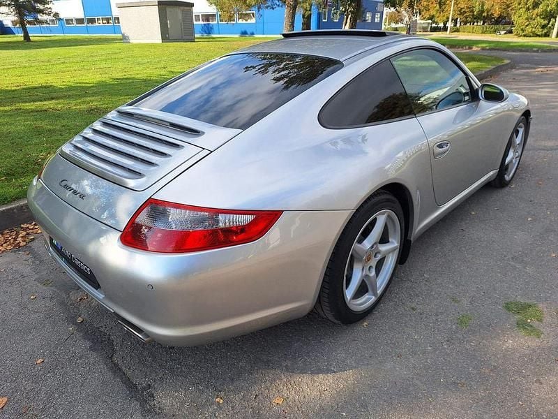 Gebraucht Porsche 911 Carrera 325 PS (239 kW) 2005 Silber Coupé