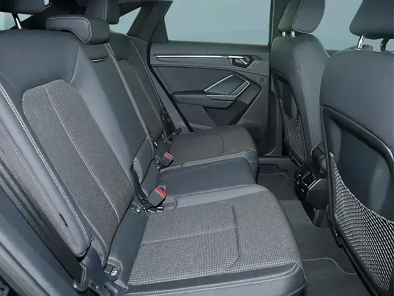 Gebraucht Audi Q3 150 PS (110 kW) 2023 Schwarz SUV