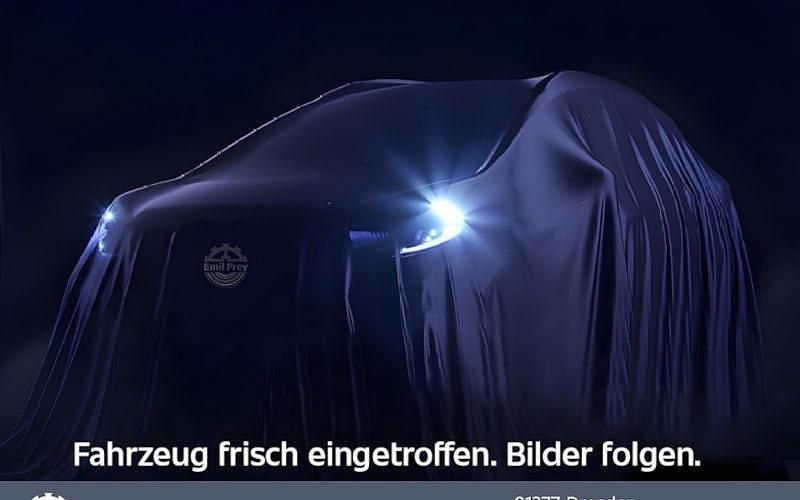 Weiß Gebraucht 2024 Volvo EX40 Core SUV | 36.950 € - Bild 1/3