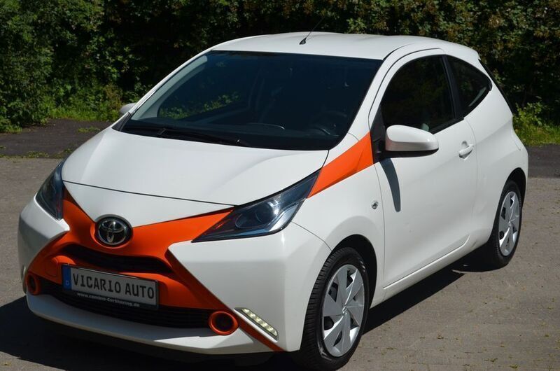 Weiß Gebraucht 2018 Toyota Aygo Kleinwagen | 5.399 € (Fairer Preis) - Bild 1/4