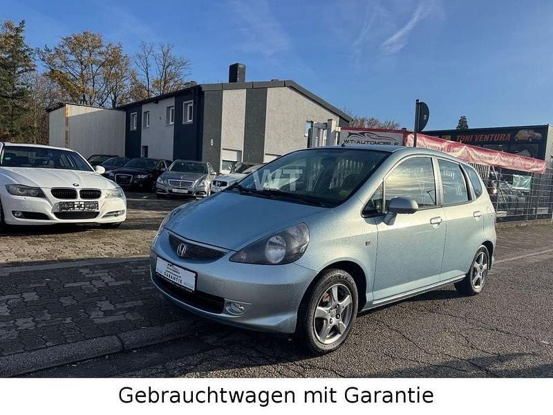 Gebraucht Honda Jazz 77 PS (56 kW) 2008 Blau Kleinwagen