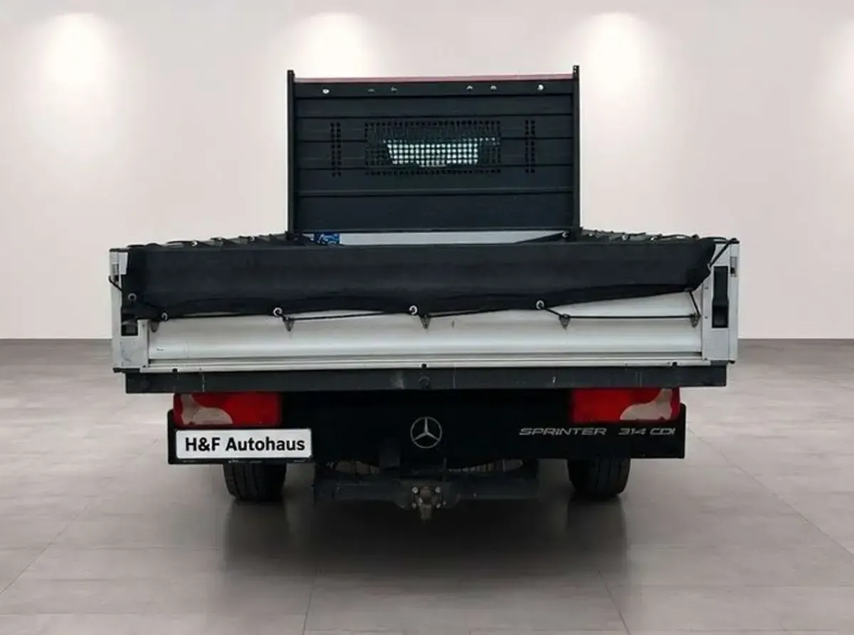 Gebraucht Mercedes Sprinter 143 PS (105 kW) 2019 Schwarz Van