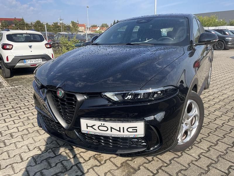 Schwarz Gebraucht 2022 Alfa Romeo Tonale Sprint SUV | 22.996 € (Guter Preis) - Bild 1/4