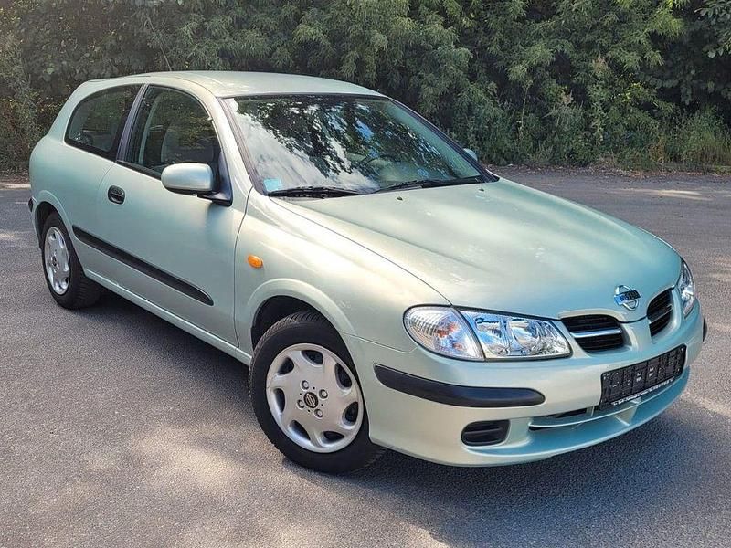 Silber Gebraucht 2001 Nissan Almera Comfort Limousine | 3.800 € - Bild 1/4