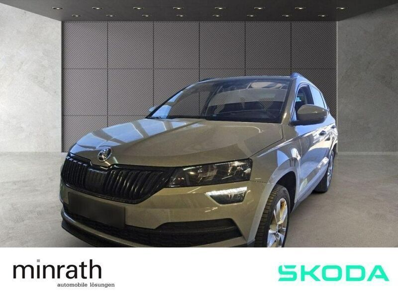 Grau Gebraucht 2020 Skoda Karoq Style SUV | 20.989 € (Fairer Preis) - Bild 1/4