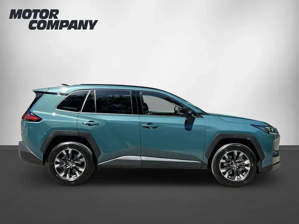 Gebraucht Toyota RAV4 Hybrid 194 PS (142 kW) 2026 Grün SUV