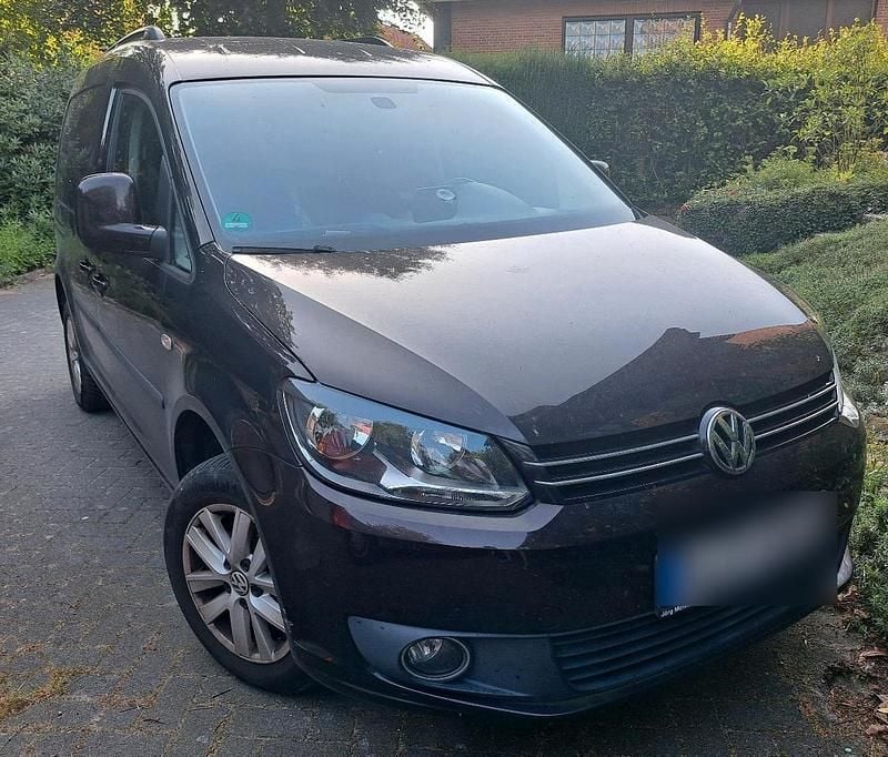 Violet Gebraucht 2015 VW Caddy Van / Kleinbus | 6.666 € - Bild 1/4