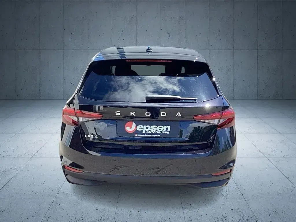 Neu Skoda Fabia 95 PS (69 kW) 2026 Blackmagic perleffekt Kleinwagen