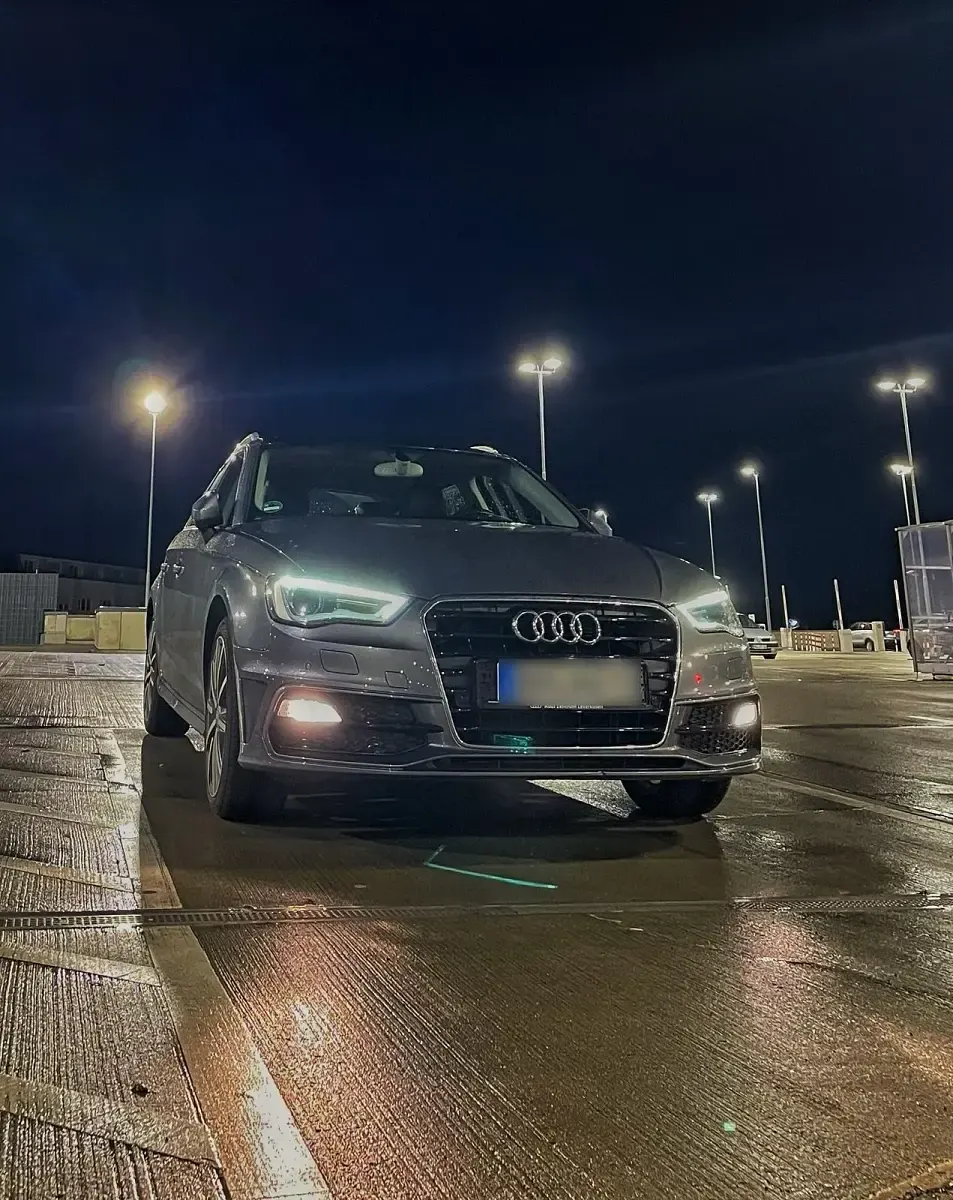 Gebraucht Audi A3 S-Line 140 PS (102 kW) 2014 Grau Kombi