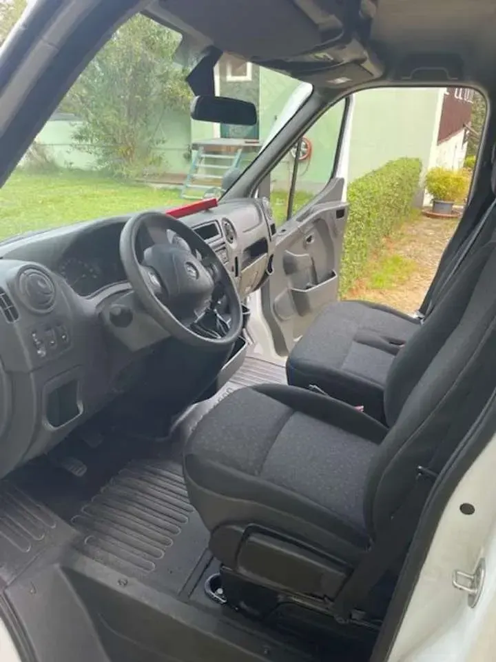 Gebraucht Opel Movano S 145 PS (106 kW) 2019 Weiß Van / Kleinbus